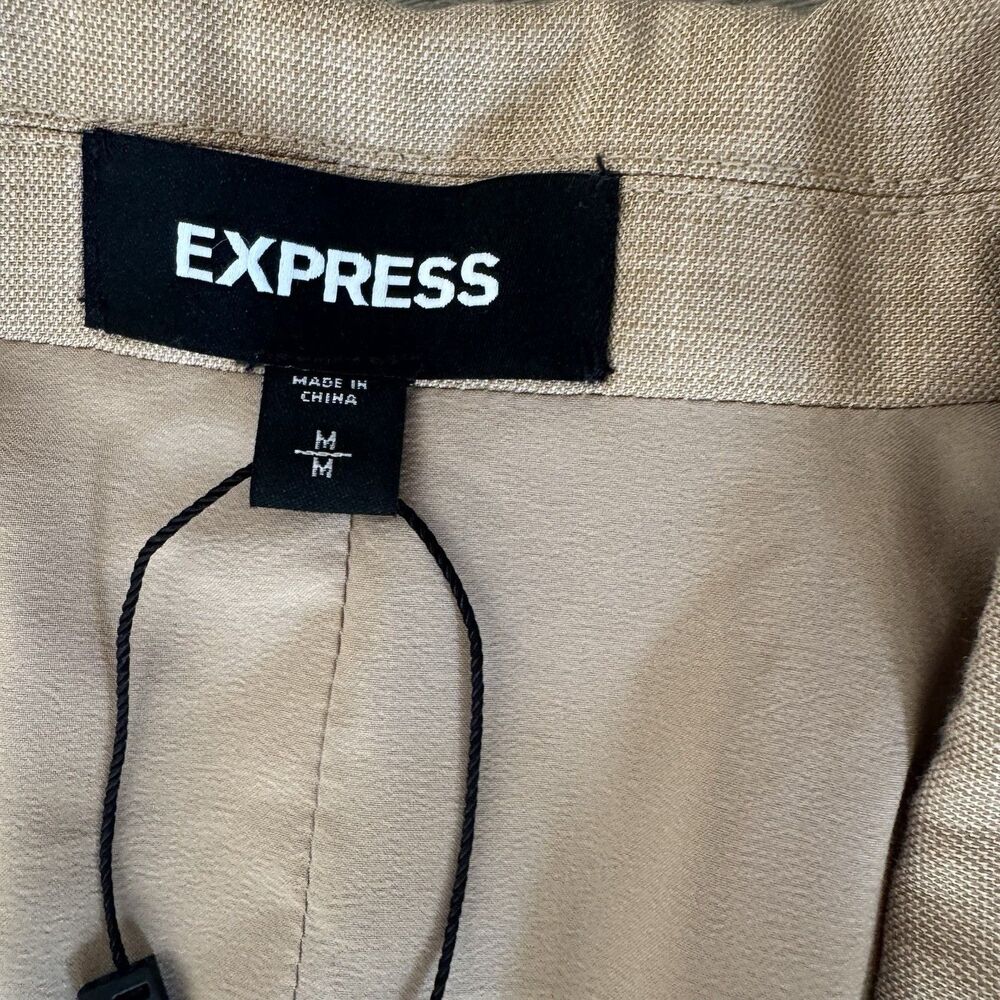 NEW Express Blazer Women's Tan Beige Sz M Cropped Double Breasted Shoulder Pads - Picture 7 of 16